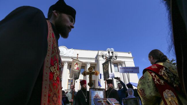 Акция прихожан Украинской православной церкви Московского патриархата в Киеве