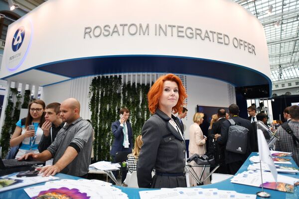 Стенд государственной корпорации по атомной энергии Росатом на IX Международном форуме Атомэкспо в Москве