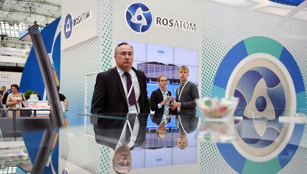 Стенд государственной корпорации по атомной энергии Росатом на IX Международном форуме Атомэкспо в Москве. 19 июня 2017