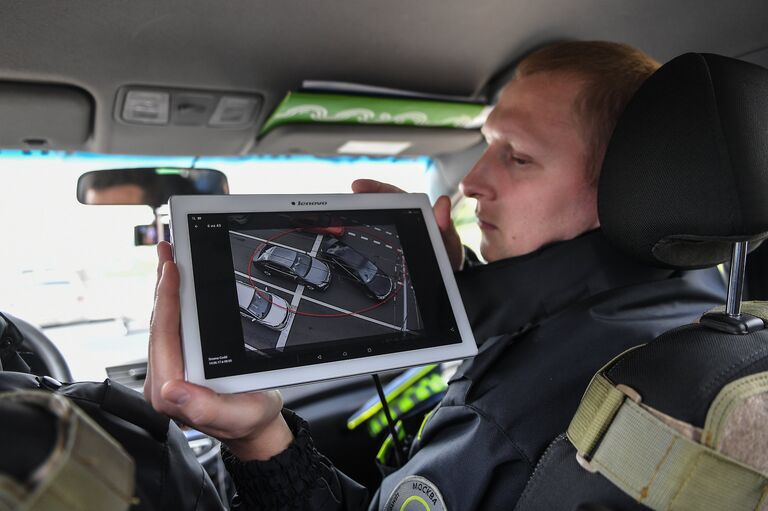 Работа экипажа дорожного патруля ЦОДД Работа экипажа дорожного патруля ЦОДД