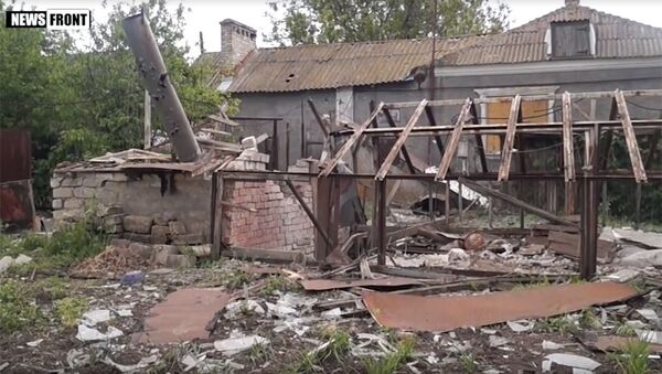 Последствия обстрела села Безыменное Донецкой области. Архивное фото