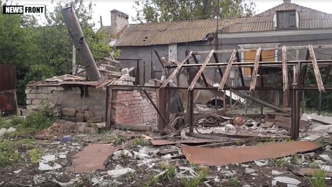 Последствия обстрела села Безыменное Донецкой области. 9 мая 2017