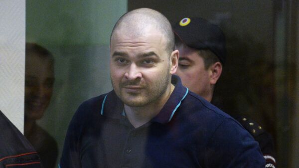 Максим Марцинкевич (Тесак), обвиняемый в нападении на людей, во время оглашения приговора в Бабушкинском суде Москвы. 20 июня 2017