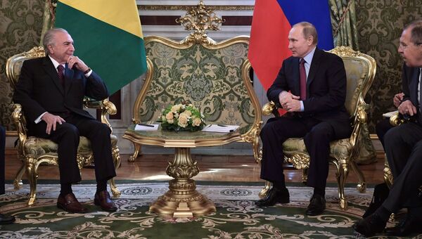 Президент РФ Владимир Путин и президент Бразилии Мишел Темер во время официальной встречи в Кремле. 21 июня 2017