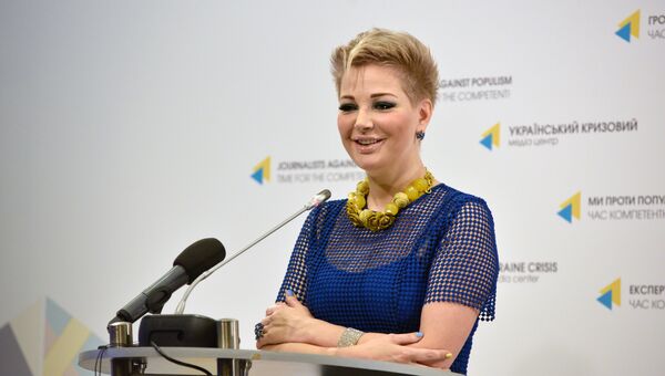 Пресс-конференция М. Максаковой в Киеве. АРхивное фото