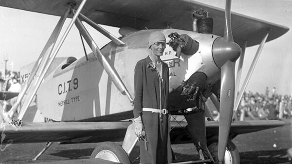 Американская писательница и пионер авиации Амелии Эрхарт. Архивное фото