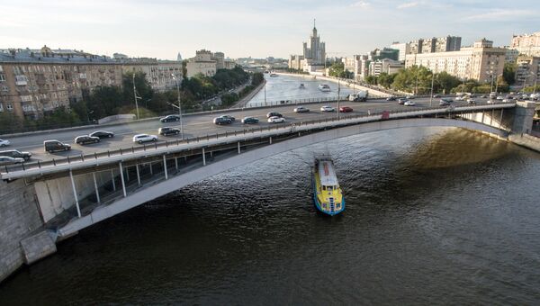 Большой Краснохолмский мост. Архивное фото