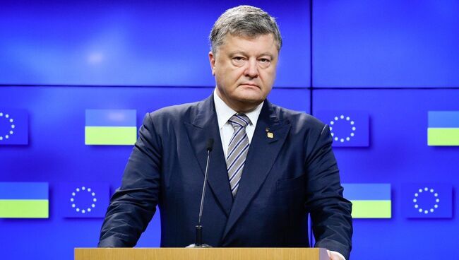 Президент Украины Петр Порошенко дает пресс-конференцию в Брюсселе. 22 июня 2017