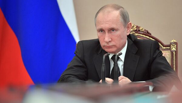 Президент РФ Владимир Путин провел совещание с членами правительства РФ. Архивное фото