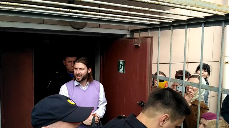 Отстранённый от служения священник РПЦ Грозовский после первого заседания суда