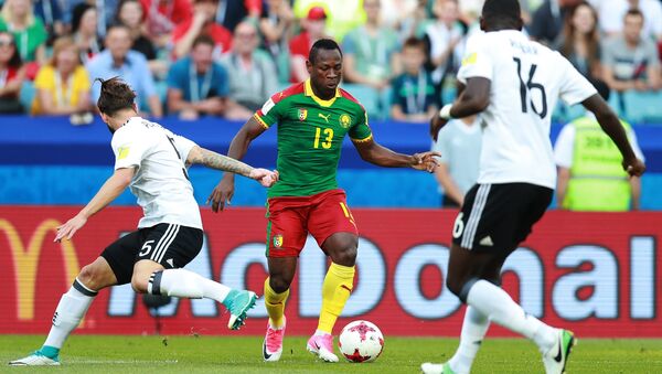 Кристиан Бассогог (Камерун) во время матча Кубка конфедераций-2017 по футболу между сборными Германии и Камеруна. 25 июня 2017