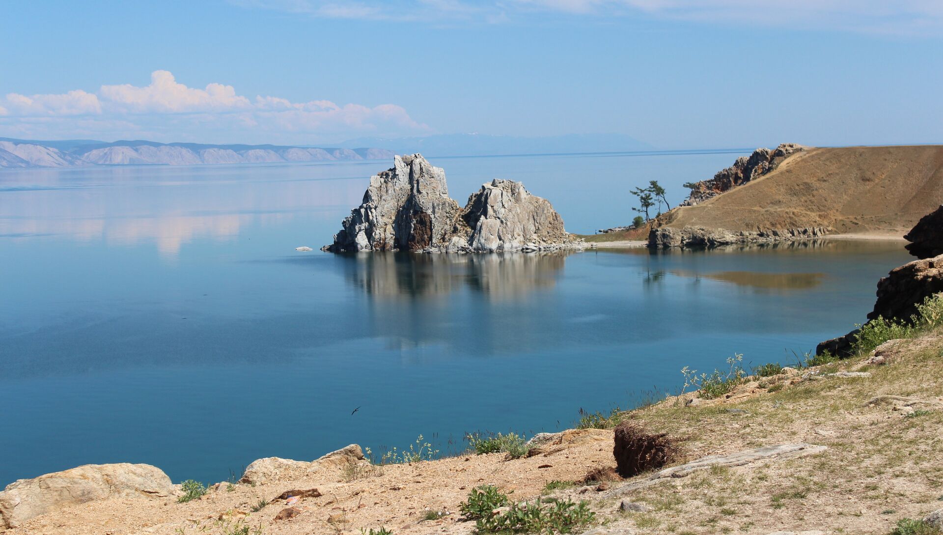 Остров Ольхон на Байкале пляж