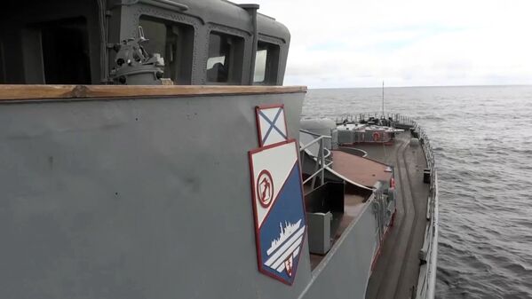 Пуск баллистической ракеты Булава с подводного крейсера Юрий Долгорукий Пуск баллистической ракеты Булава с подводного крейсера Юрий Долгорукий