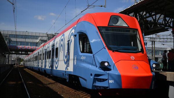 Презентация нового поезда Иволга на обновленной станции Солнечная в Московской области