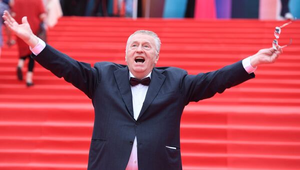 Лидер ЛДПР Владимир Жириновский на церемонии закрытия 39-го Московского международного кинофестиваля
