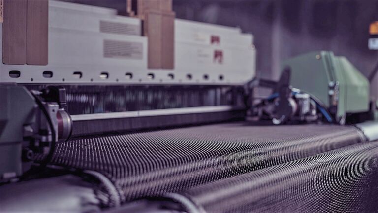 Производство технических тканей на основе углеродного волокна на предприятии UMATEX Group Производство технических тканей на основе углеродного волокна на предприятии UMATEX Group