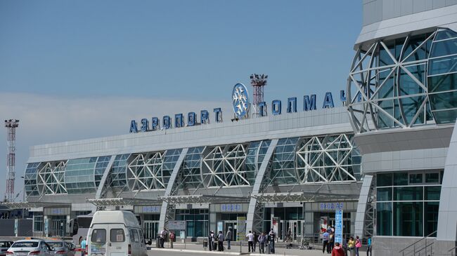 Международный аэропорт Толмачево в Новосибирске. Архивное фото