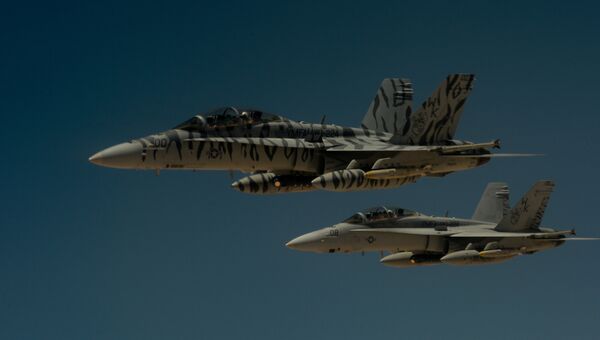 Самолеты ВВС США F-18 Super Hornets во время операции в Сирии