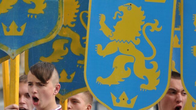 Участники марша в честь годовщины создания дивизии СС Галичина во Львове. Архивное фото Участники марша в честь годовщины создания дивизии СС Галичина во Львове. Архивное фото