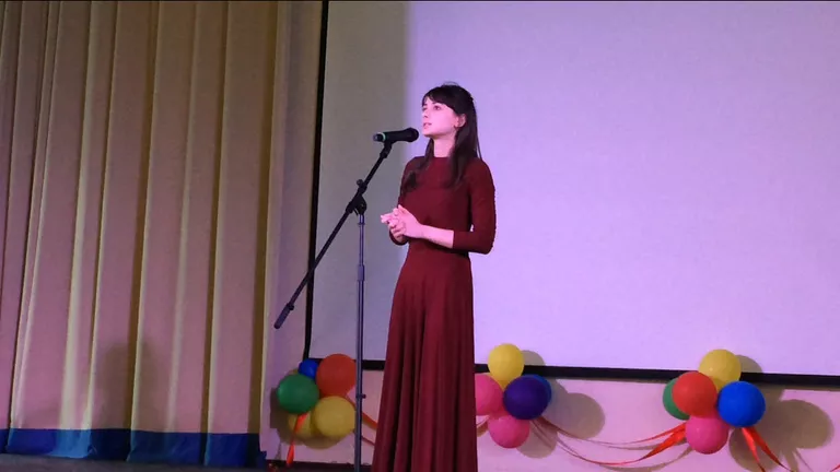Мария Аллёнова, абитуриентка Государственного музыкального училища имени Гнесиных Мария Аллёнова, абитуриентка Государственного музыкального училища имени Гнесиных