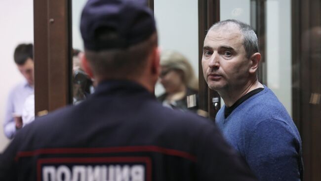 Лидер хакерской группы Шалтай-Болтай Владимир Аникеев во время оглашения приговора в Московском городском суде. 6 июля 2017