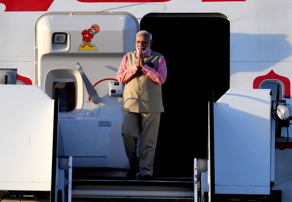 Премьер-министр Индии Нарендра Моди в аэропорту Гамбурга