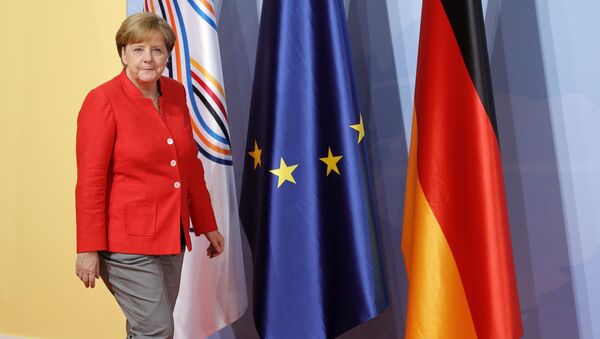 Канцлер Германии Ангела Меркель на церемонии официальной встречи глав делегаций государств-участников Группы двадцати G20. 7 июля 2017