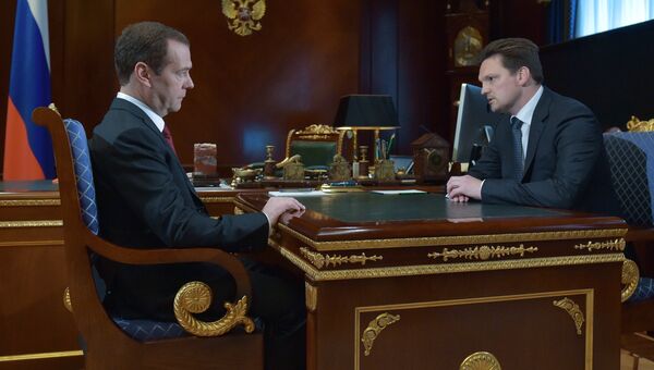 Премьер-министр РФ Дмитрий Медведев и Николай Подгузов. 7 июля 2017