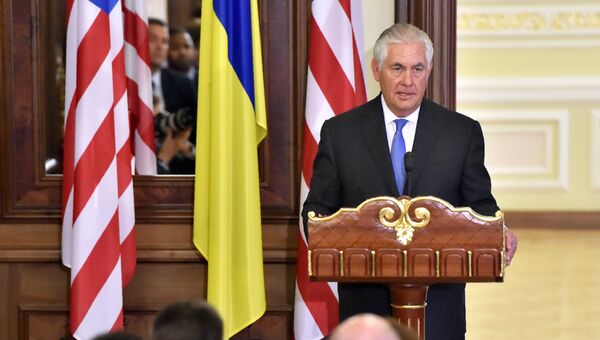 Госсекретарь США Рекс Тиллерсон на совместной пресс-конференции с президентом Украины по итогам их встречи в Киеве. 9 июля 2017