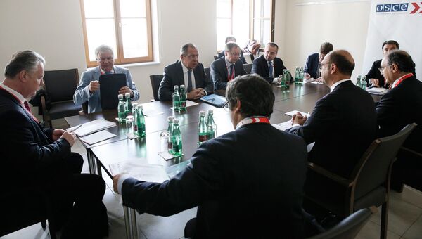 Министры иностранных дел России и Италии Сергей Лавров и Анджелино Альфано на министерской встрече ОБСЕ в австрийском Мауэрбахе. 11 июля 2017