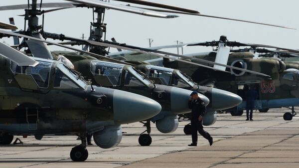 Вертолеты на аэродроме Черниговка в Приморском крае