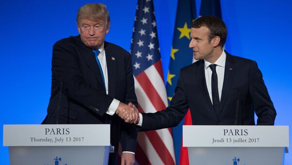 Президент США Дональд Трамп и президент Франции Эммануэль Макрон на совместной пресс-конференции в Париже. 13 июля 2017