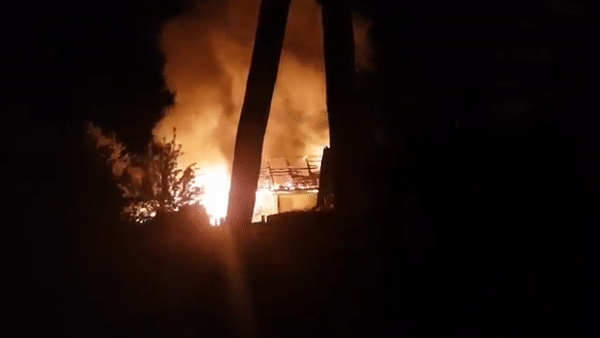 Ночной пожар в Бессоновке