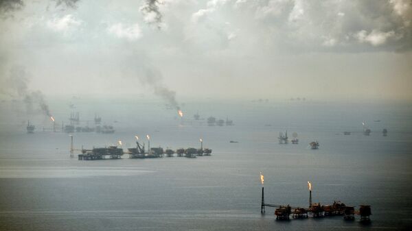Добыча нефти в Мексиканском заливе. Архивное фото