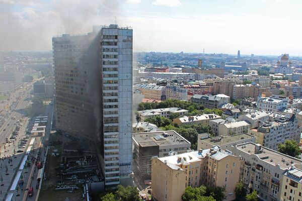 Возгорание в высотном здании на улице Новый Арбат в Москве. 18 июля 2017