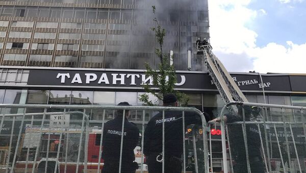 Пожар на улице Новый Арбат в Москве. 18 июля 2017