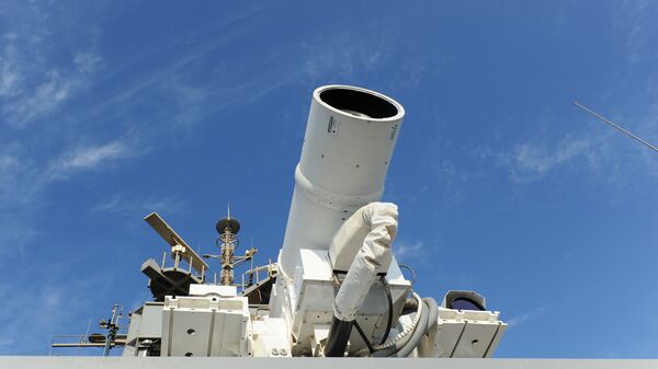 Лазерная пушка, установленная на борту корабля USS Ponce