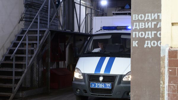 Полицейский фургон у СИЗО № 1 УФСИН России по Москве. Архивное фото