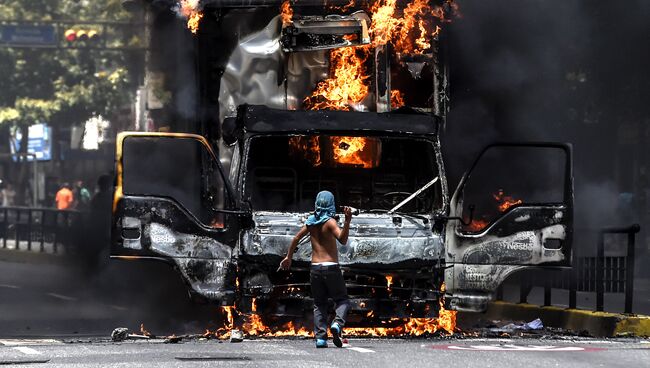 Беспорядки в Каракасе, Венесуэла. Архивное фото
