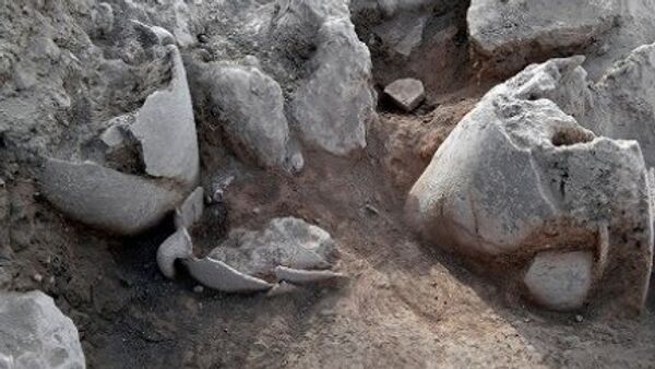 Древние кувшины, найденные на месте библейского Силома