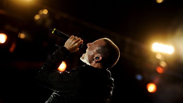 Лидер американской группы Linkin Park Честер Беннингтон. Архивное фото