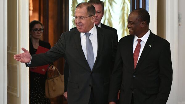 Сергей Лавров и министр иностранных дел Сьерра-Леоне Самура Камара во время встречи в Москве. Архивное фото