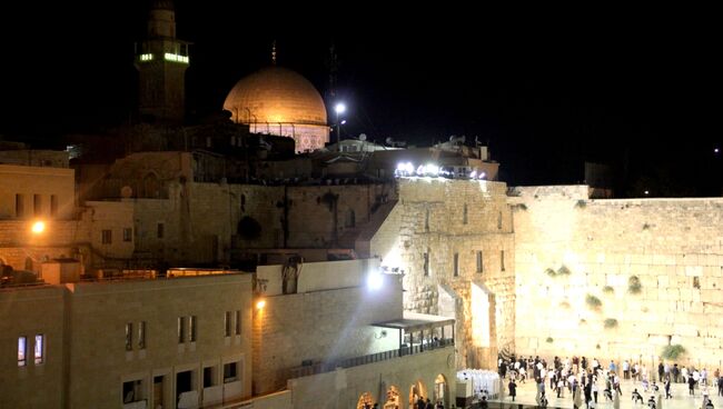Храмовая гора с Стена плача в Иерусалиме