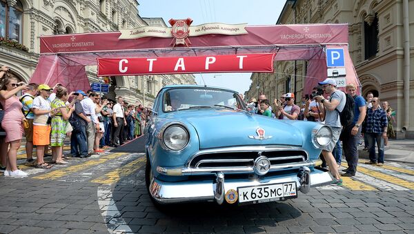 На старте автопробега ретро-автомобилей ГУМ-Авторалли Gorkyclassic-2016 у Красной площади. Архивное фото