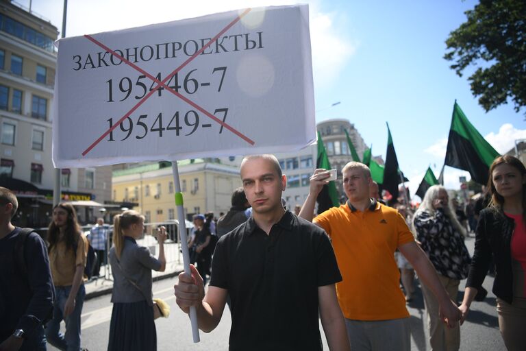 Участник на марше За свободный интернет в Москве. 23 июля 2017 Участник на марше За свободный интернет в Москве. 23 июля 2017