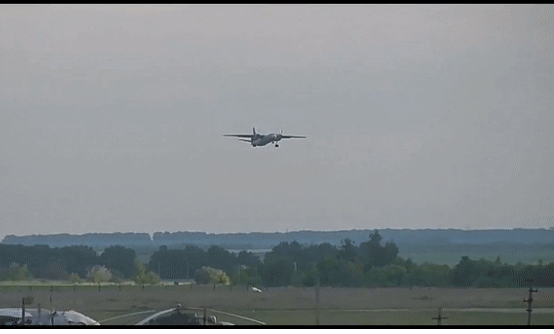 В сети появилось первое видео крушения Ан-26 под Саратовом