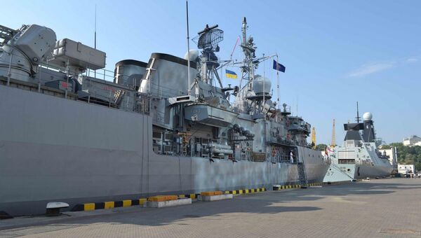 Прибывшие в порт Одессы корабли постоянной военно-морской группы НАТО DUNCAN и YILDIRІM. 24 июля 2017