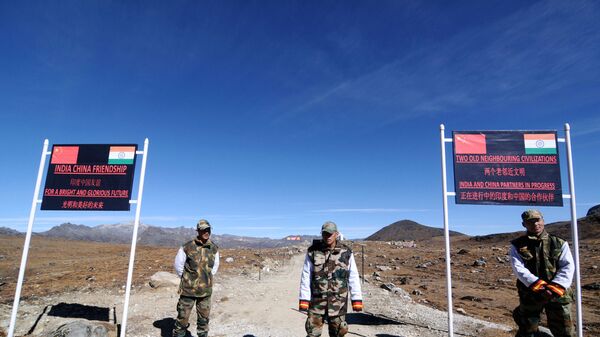 Индийские военные на границе Индии и Китая. Архивное фото