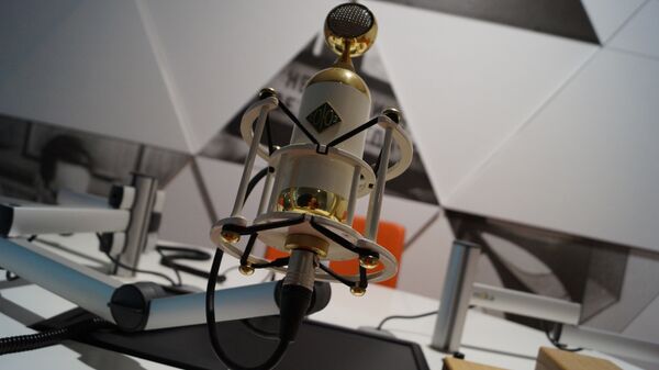 Микрофоны Soyuz в студии Левитан
