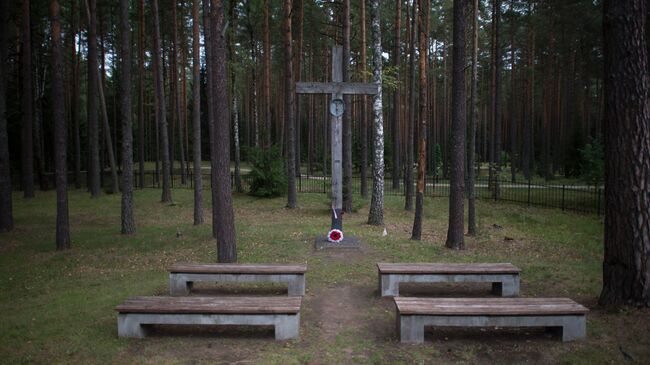 Мемориальный комплекс Катынь в Смоленской области. Архивное фото